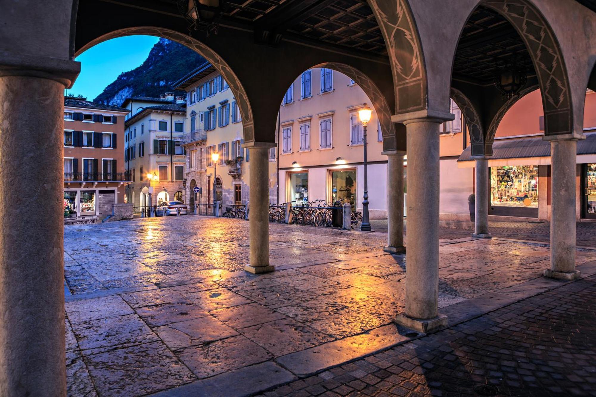 Residenza Lago D'Argento - Happy Rentals Riva del Garda Exteriör bild